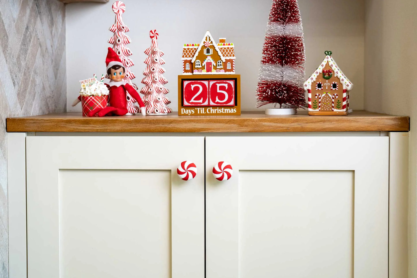 HOT SALE🔥Peppermint Stick Handlez-New more universal silicone material!!!!!